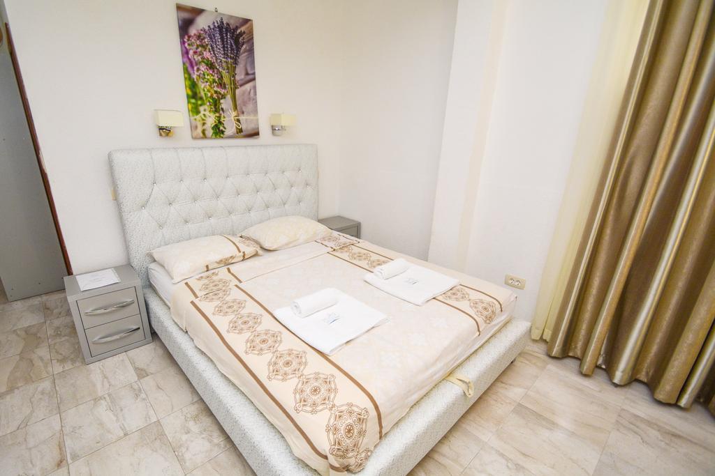 Bocche Di Cattaro Studios Luaran gambar
